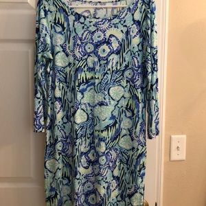Beautiful Lilly Pulitzer 3/4 length sleeve dress.